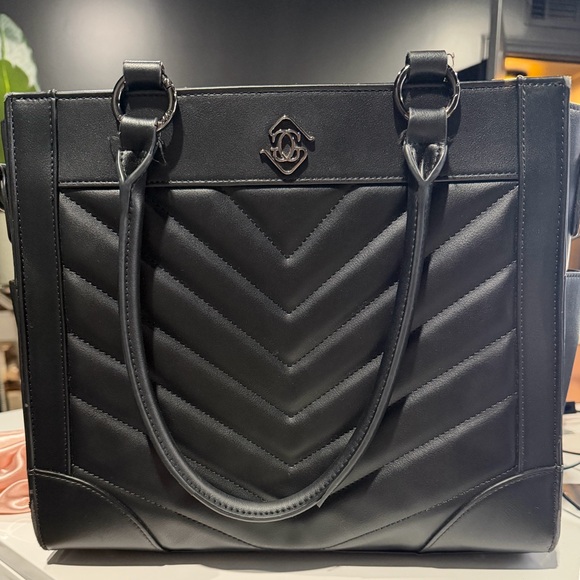 Glass Ladder & Co. Handbags - Glass Ladder Everly Quilted Work Tote Black